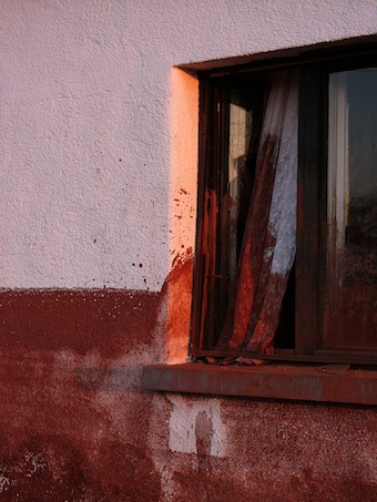 Illustration for article titled How We Helped Hungary's Toxic Sludge Victims